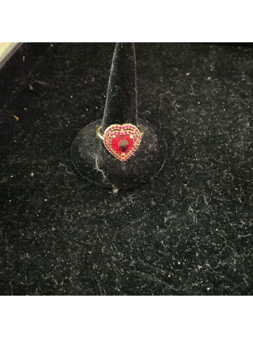 Pandora Heart Ring Red Crystal